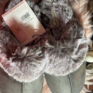 Jessica Simpson Charcoal Faux Fur Slippers
